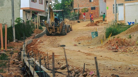 Avanza adecuación de sardineles.jpg